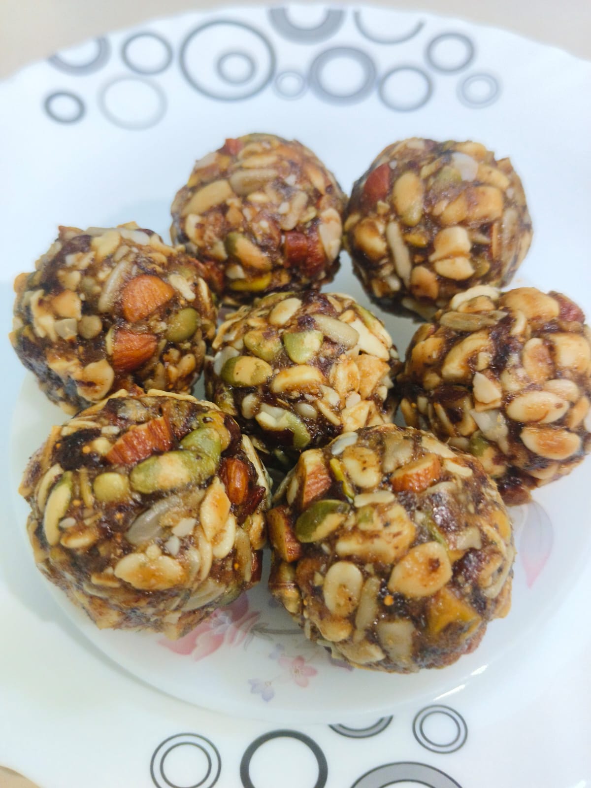 Dry Fruit Ladoo